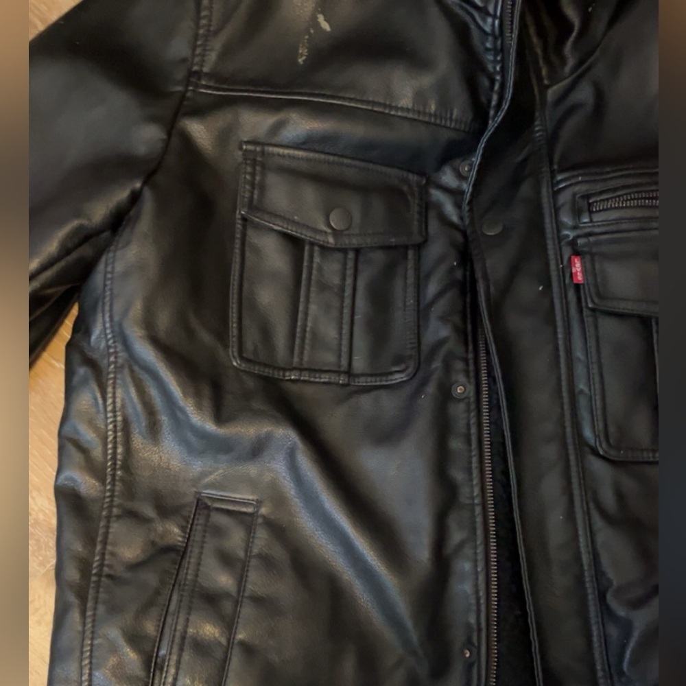 Levi’s Leather Jacket - Picture 2 of 6